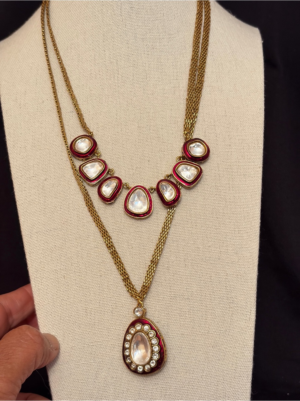 Gold Polish Red Enamel Kundan Mossanite Layer Pendant Necklace Set